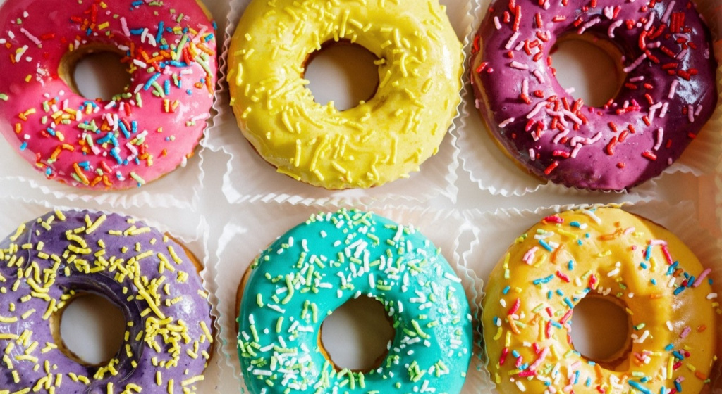 Вред от сахара сахар, вред сахара, тростниковый сахар, сахар вред, виноградный сахар, о вреде сахара, влияние сахара на организм, вред от сахара, вред сахара для здоровья, вредно ли есть сахар, много сахара, десерты без сахара, сладкое без сахара, вкусняшки без сахара, сколько сахара можно есть в день, кариес, сахар в крови